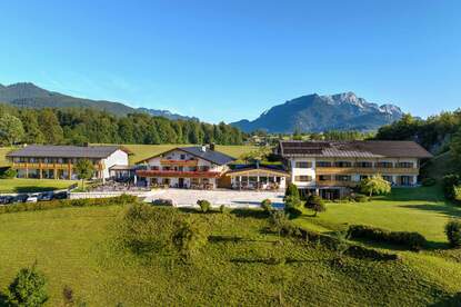 Liegewiese Sommer Hotel Hanauerlehen Schönau am Königssee Berchtesgaden Urlaub am Königssee | © Hotel Hanauerlehen