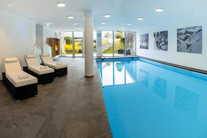 Schwimmbad Hotel Hanauerlehen Schönau am Königssee Berchtesgaden | © Hotel Hanauerlehen